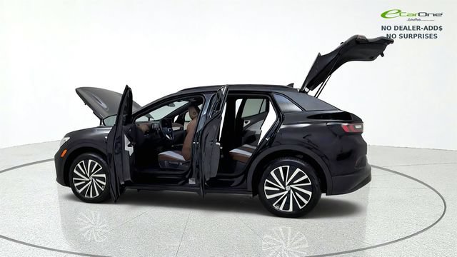 Used 2025 Volkswagen ID.4 Pro AWD/4WD image 16