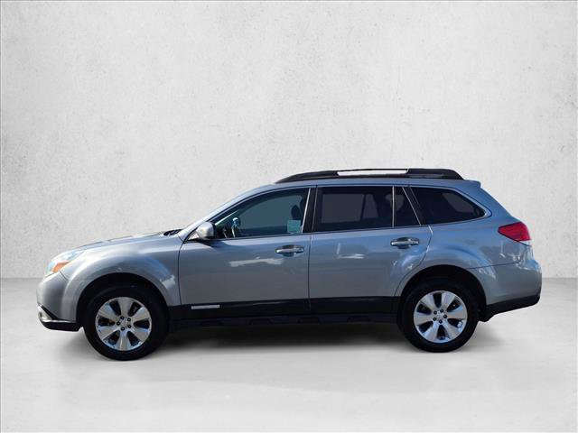 Used 2010 Subaru Outback 3.6R Limited AWD/4WD image 9