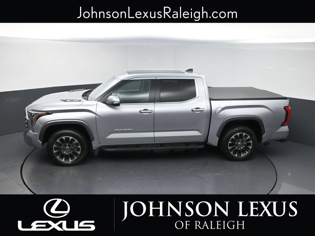 Used 2024 Toyota Tundra Limited AWD/4WD image 30