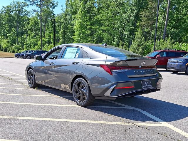 New 2026 Hyundai Elantra SEL Sport Premium FWD image 12