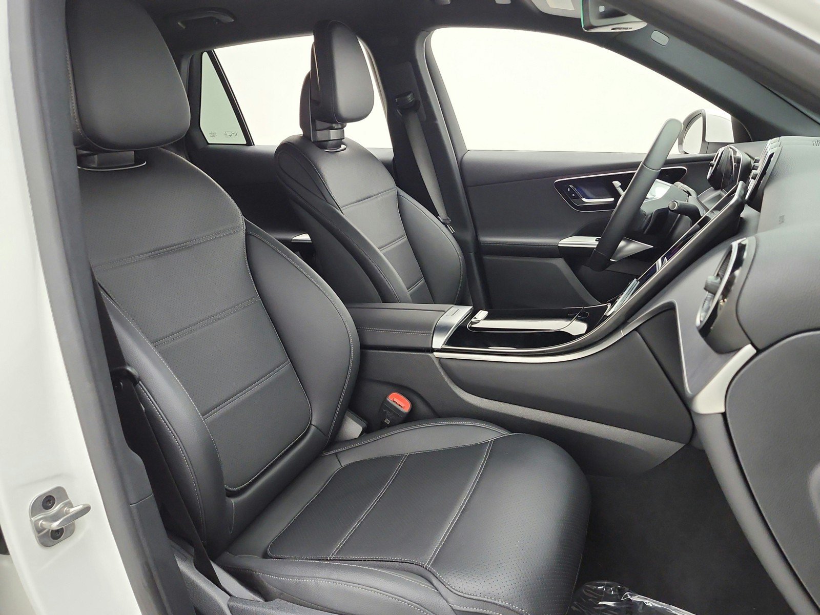Certified 2026 Mercedes-Benz GLC 300 image 19
