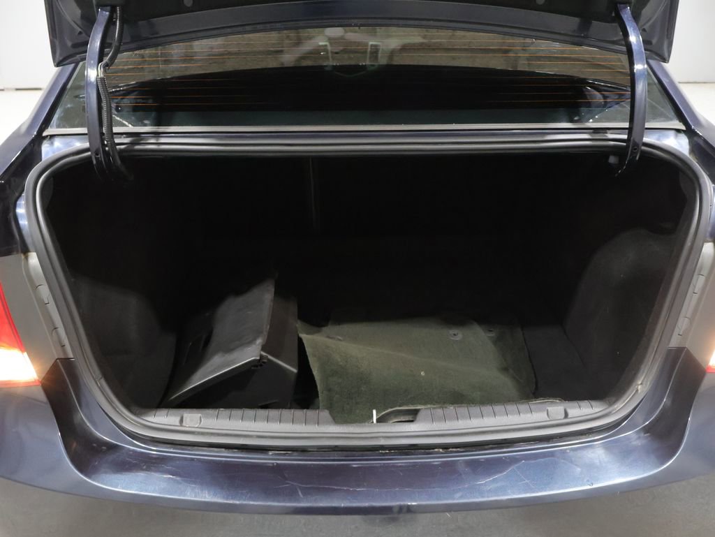 Used 2014 Chevrolet Cruze LT image 4