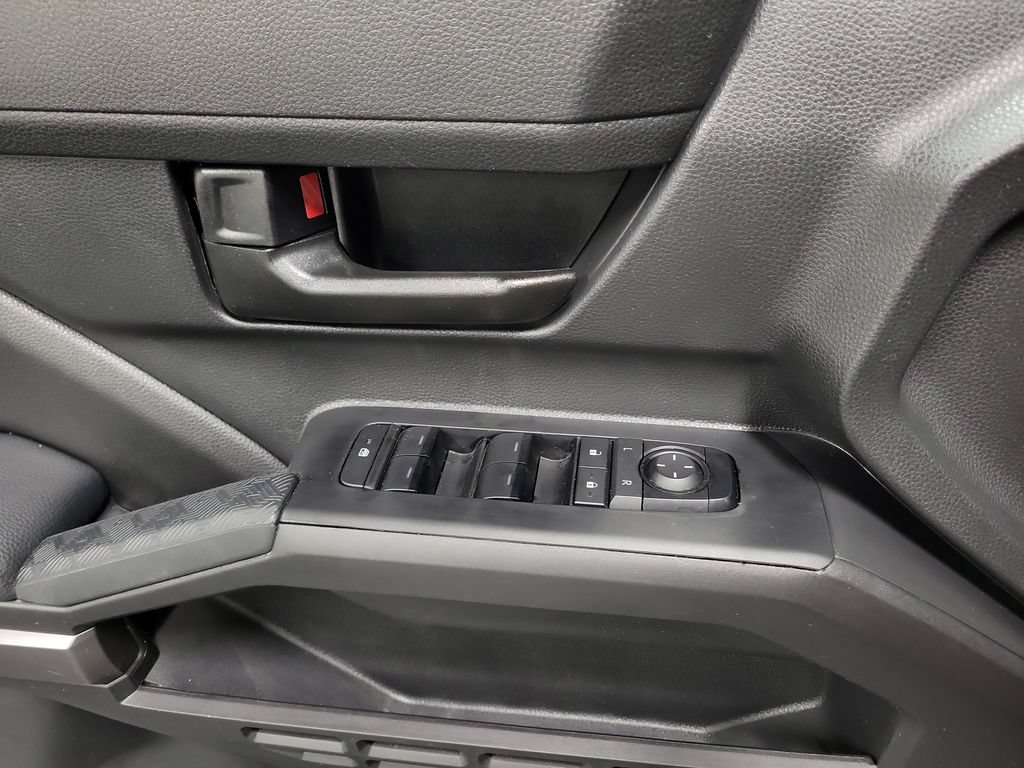Used 2025 Toyota Tacoma SR5 RWD image 31