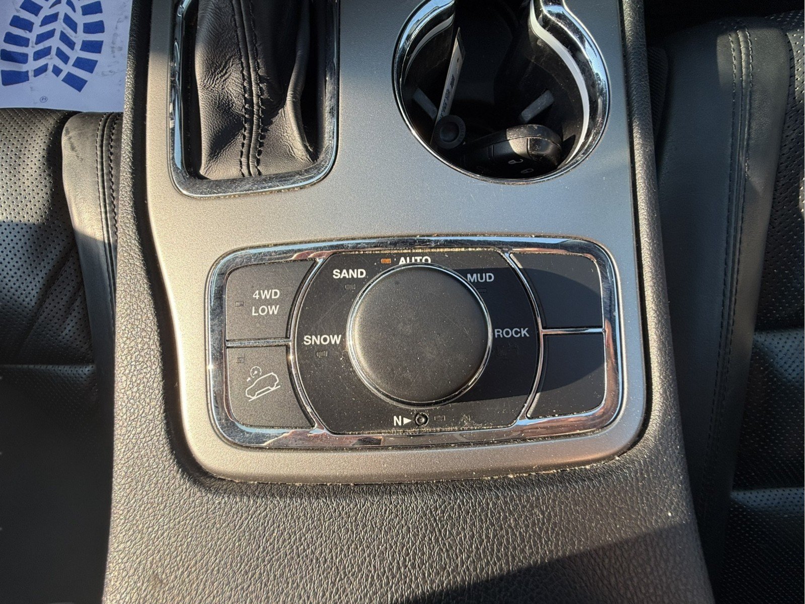 Used 2019 Jeep Grand Cherokee Limited w/ Luxury Group II AWD/4WD image 14
