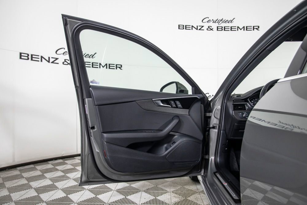 Used 2024 Audi A4 2.0T Premium w/ Convenience Package image 15