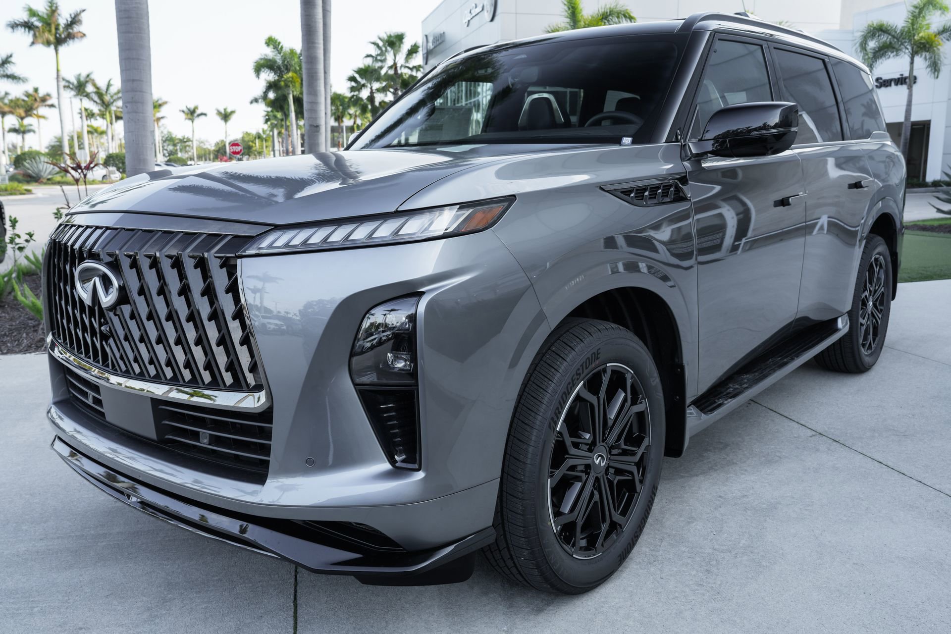 New 2026 INFINITI QX80 4WD w/ Sport Exterior Package image 5