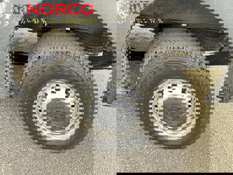 Used 2020 Ford Transit 250 250 T250 Medium Roof Cargo w/ Load Area Protection Package image 15