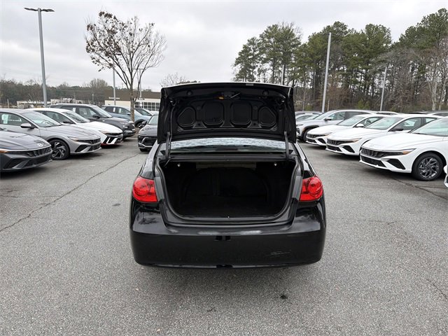 Used 2010 Hyundai Elantra GLS image 18