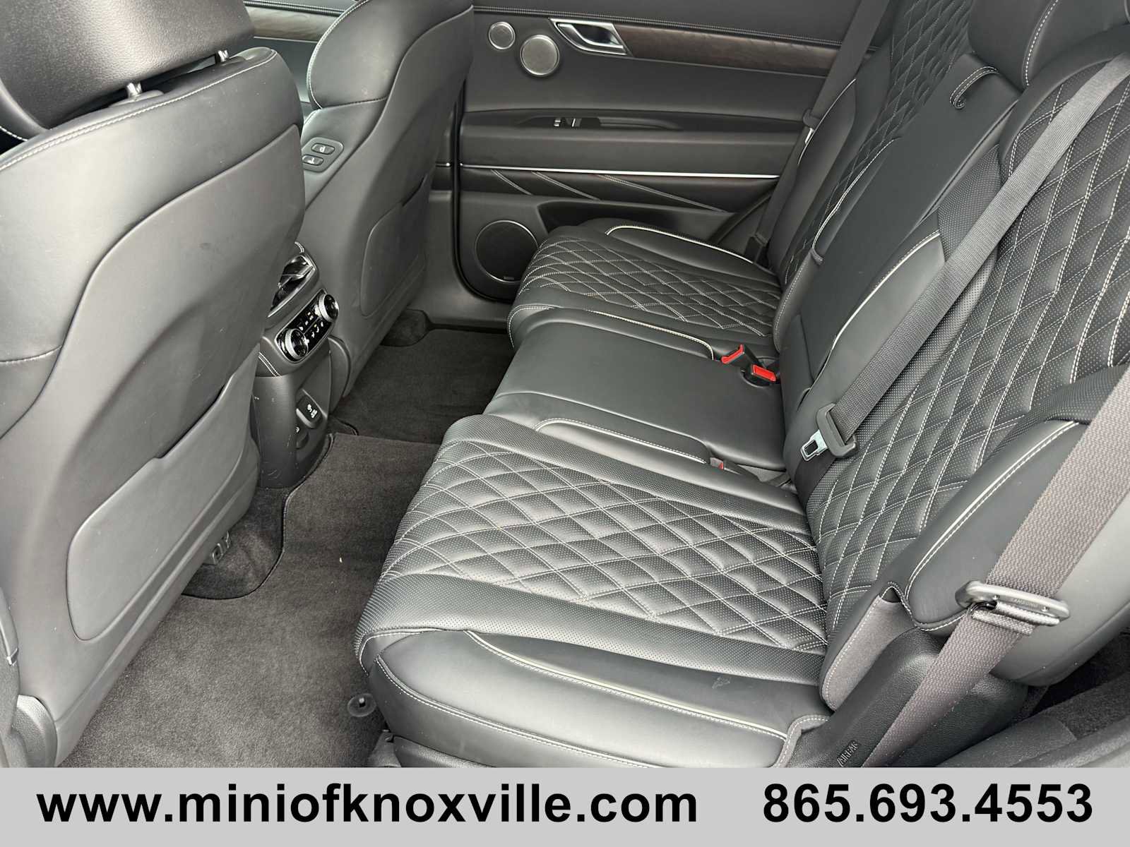 Used 2023 Genesis GV80 3.5T w/ Prestige Package image 32