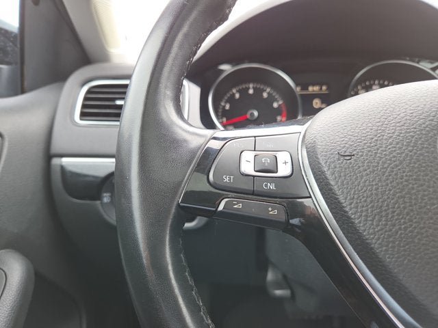Used 2017 Volkswagen Jetta SEL FWD image 21