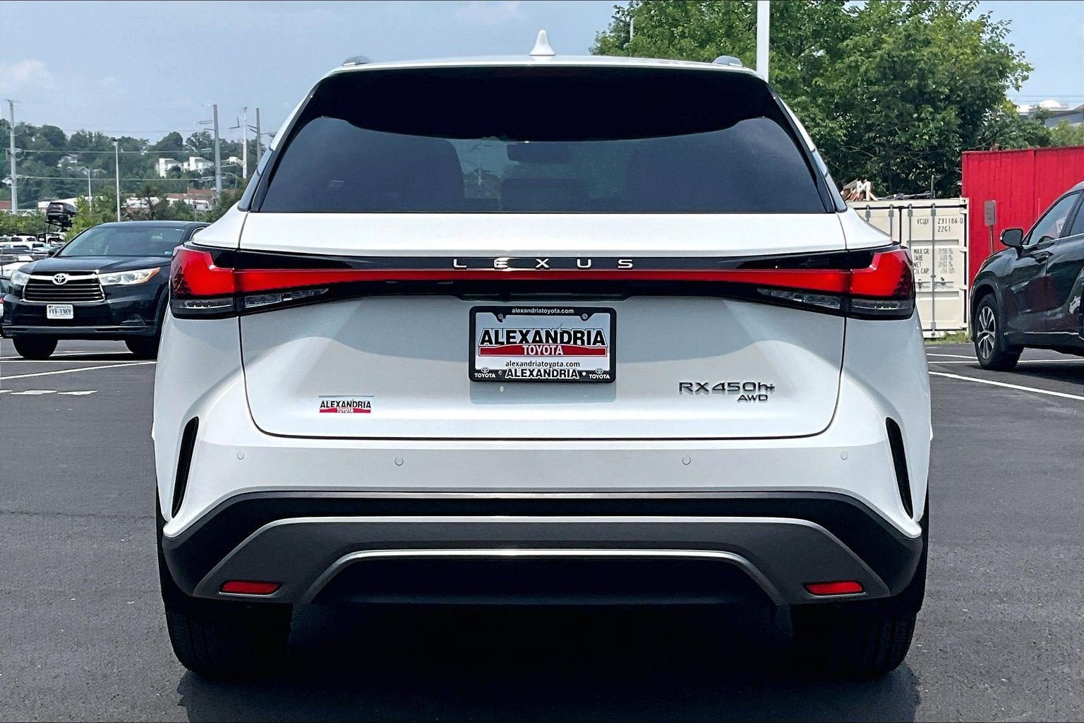 Used 2025 Lexus RX 450h AWD w/ Convenience Package image 4
