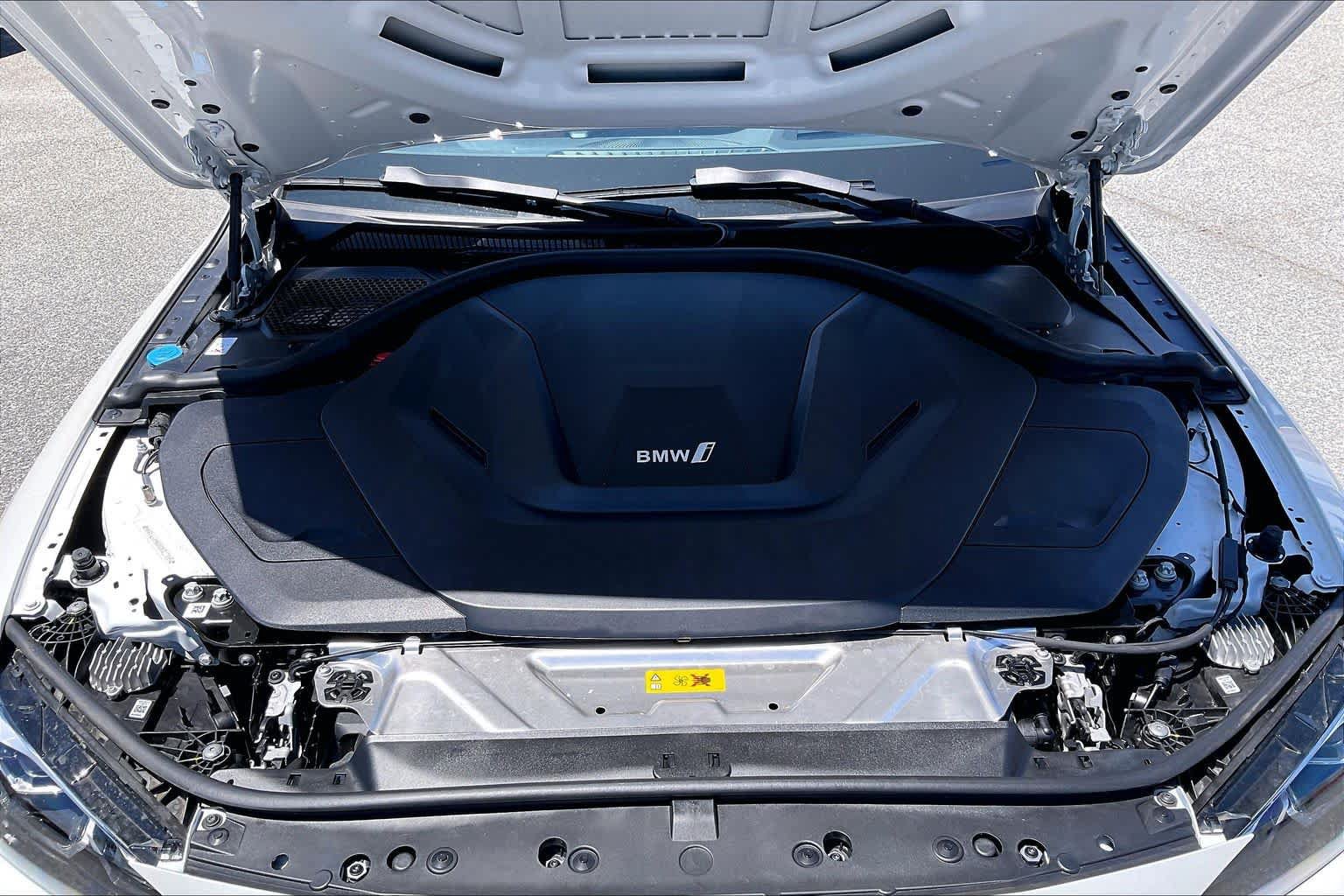Certified 2023 BMW i4 eDrive35 w/ Premium Package RWD image 33