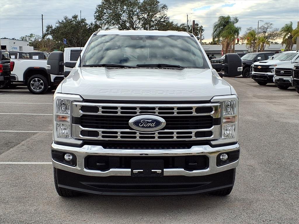 Used 2023 Ford F250 XLT image 2