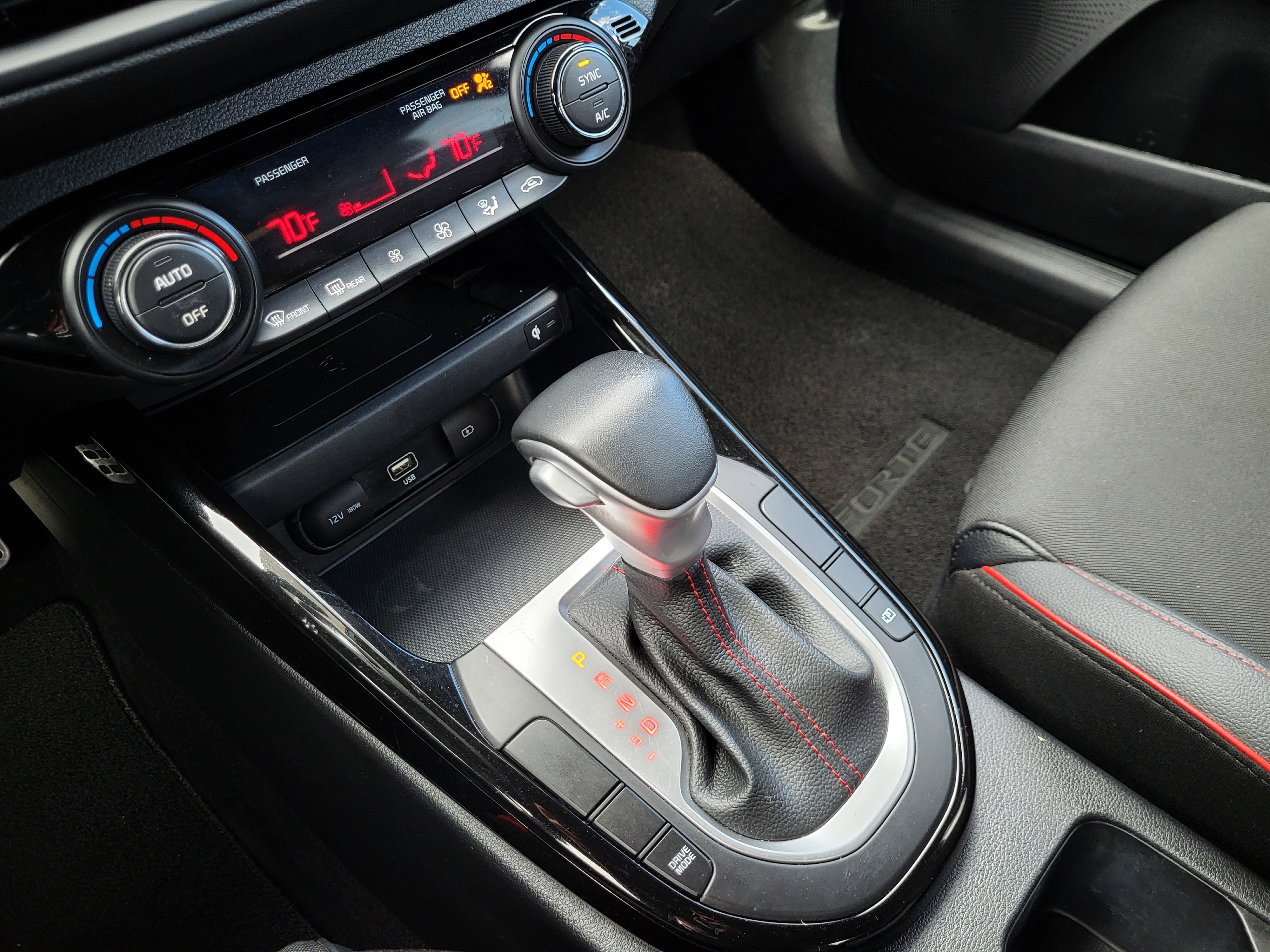 Used 2024 Kia Forte GT image 26