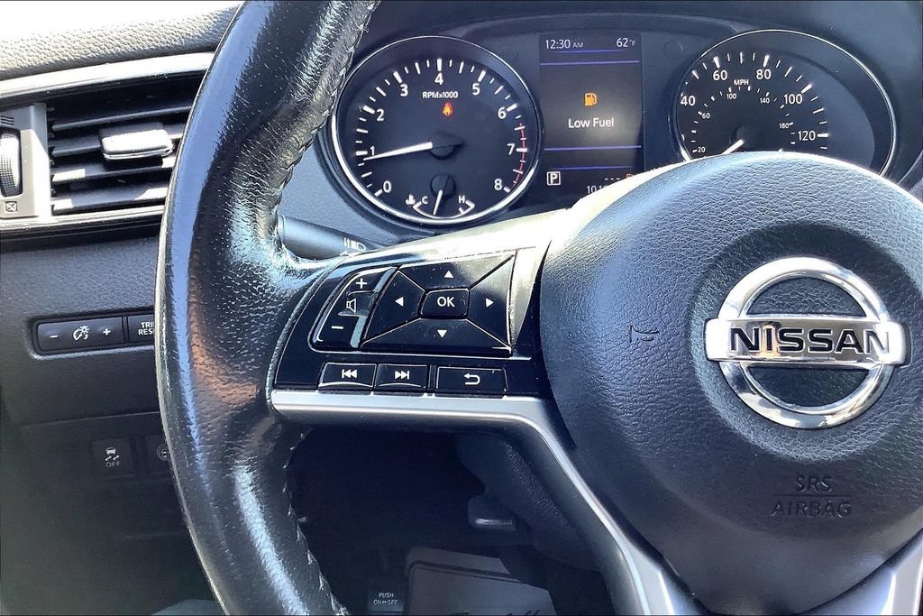 Used 2020 Nissan Rogue SV AWD/4WD image 18