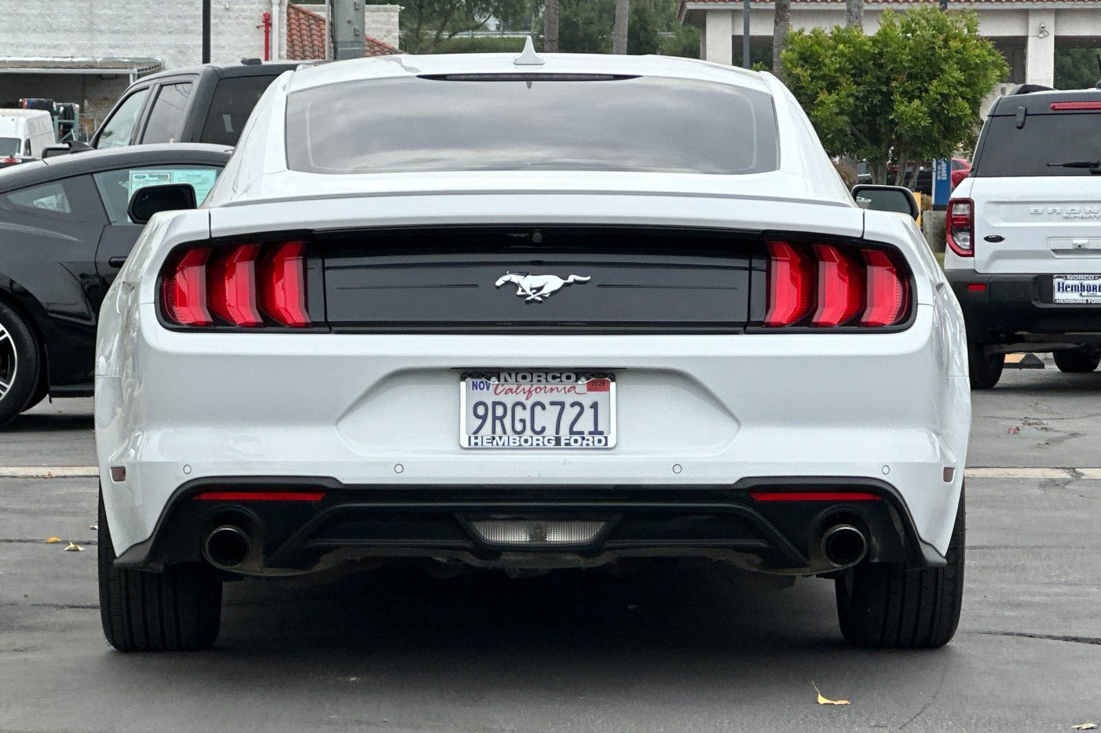 Used 2022 Ford Mustang Premium image 5