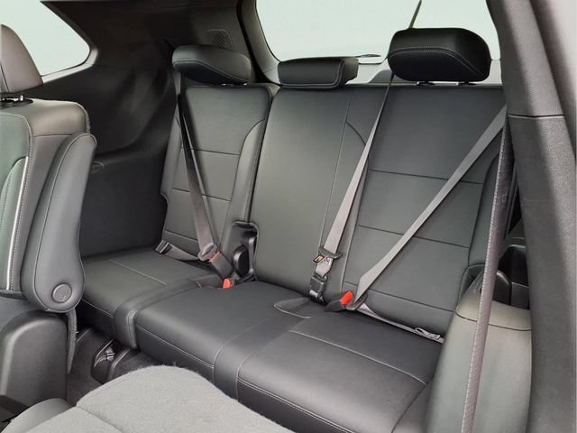 Certified 2025 Buick Enclave Preferred FWD image 21