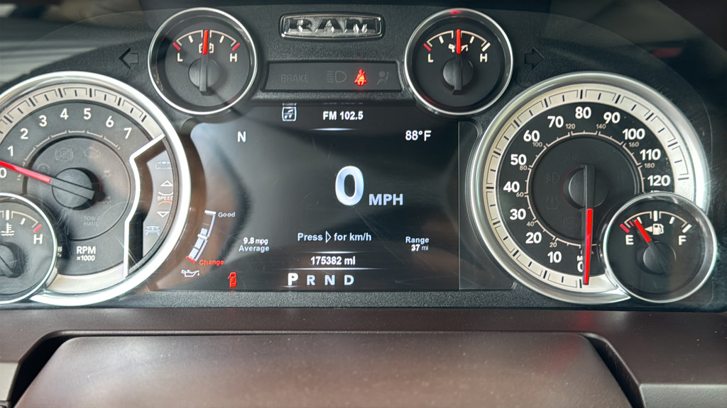 Used 2015 RAM 1500 Laramie w/ Convenience Group AWD/4WD image 30
