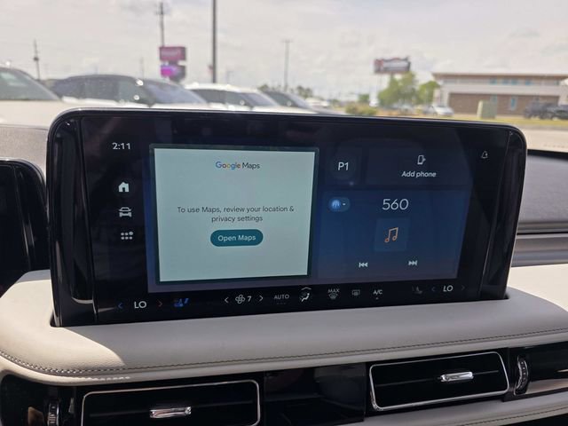 New 2025 Lincoln Aviator AWD w/ Jet Appearance Package image 9