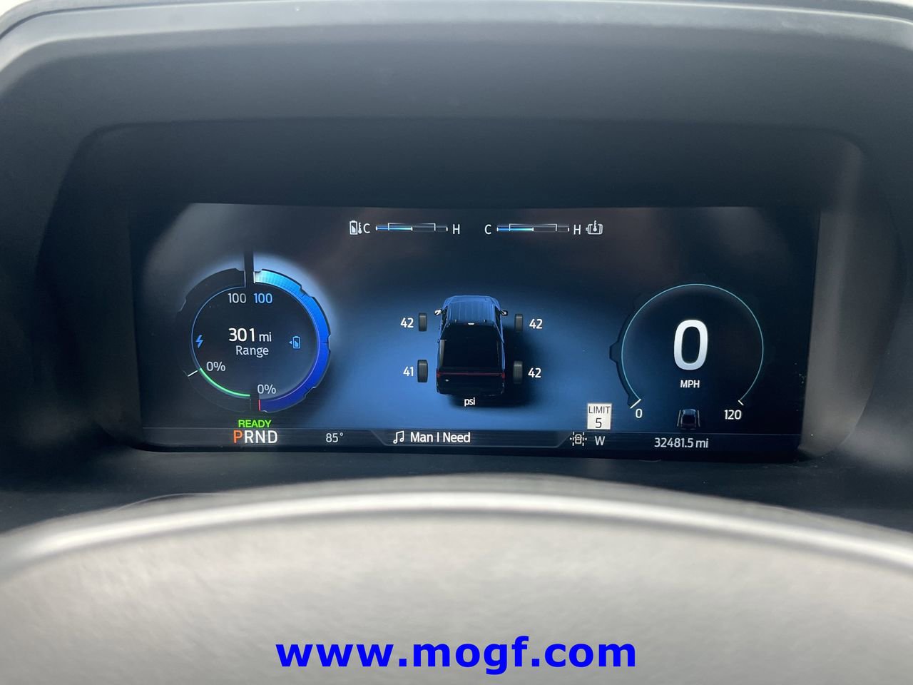 Certified 2023 Ford F150 Lightning Lariat w/ Equipment Group 511A High image 11