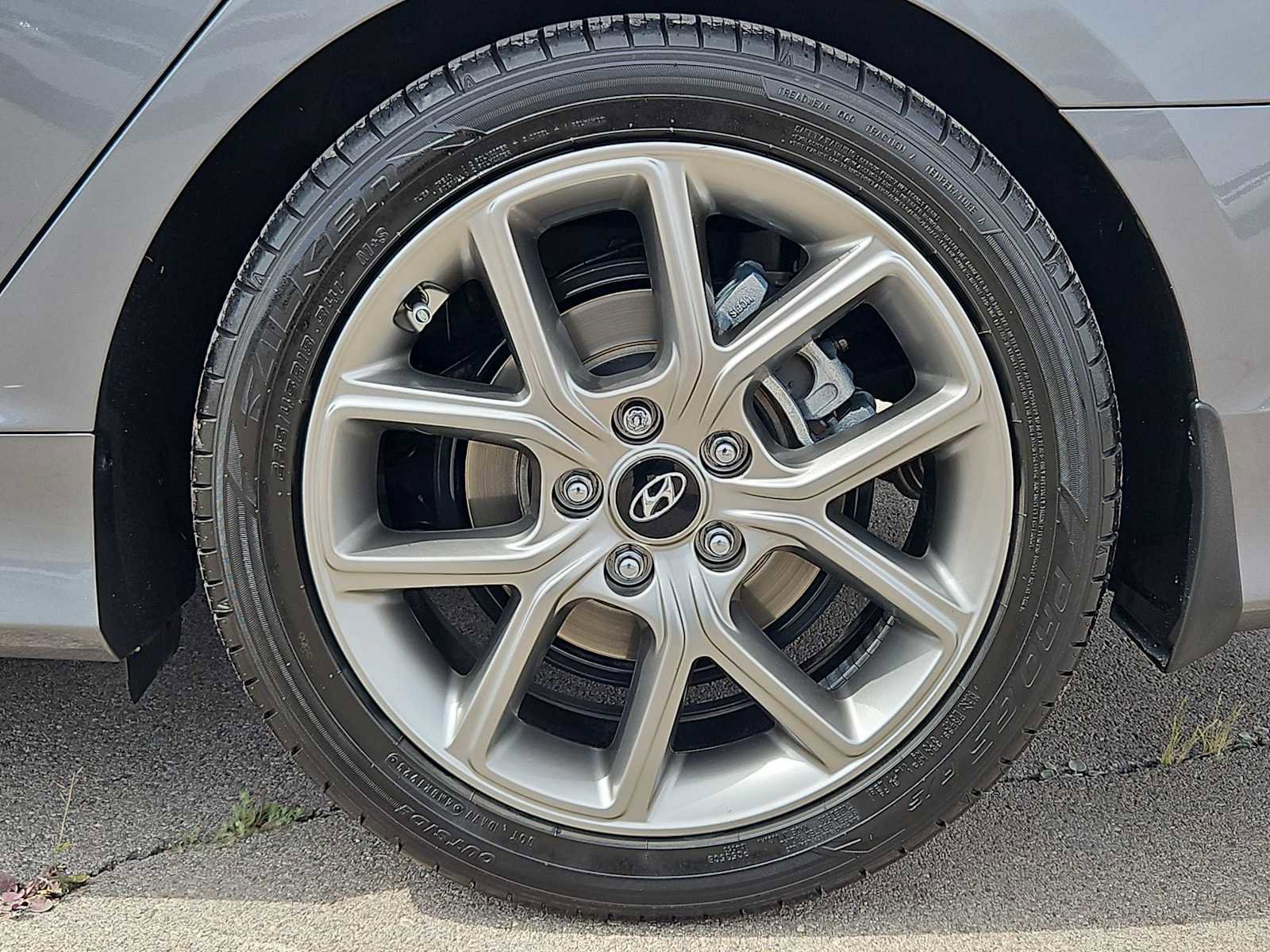 Used 2018 Hyundai Sonata Limited image 13