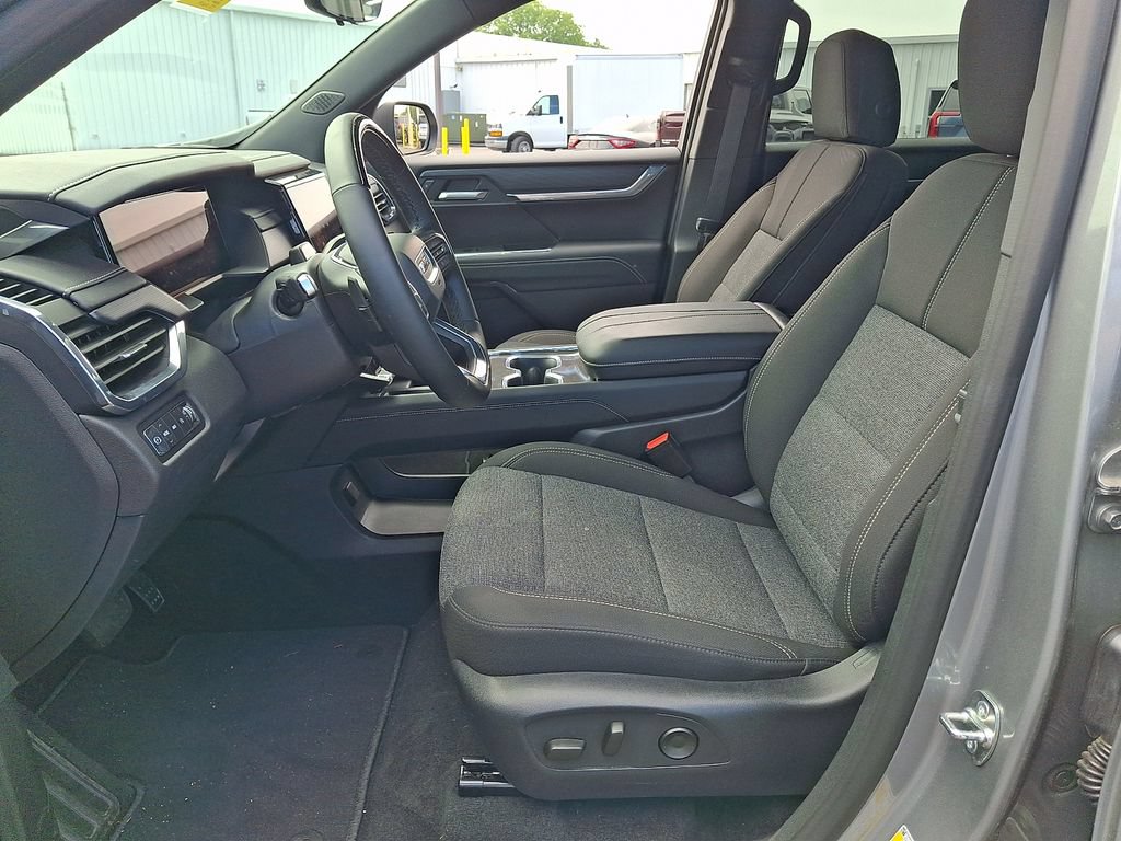 Used 2026 GMC Acadia Elevation w/ Super Cruise Package AWD/4WD image 17