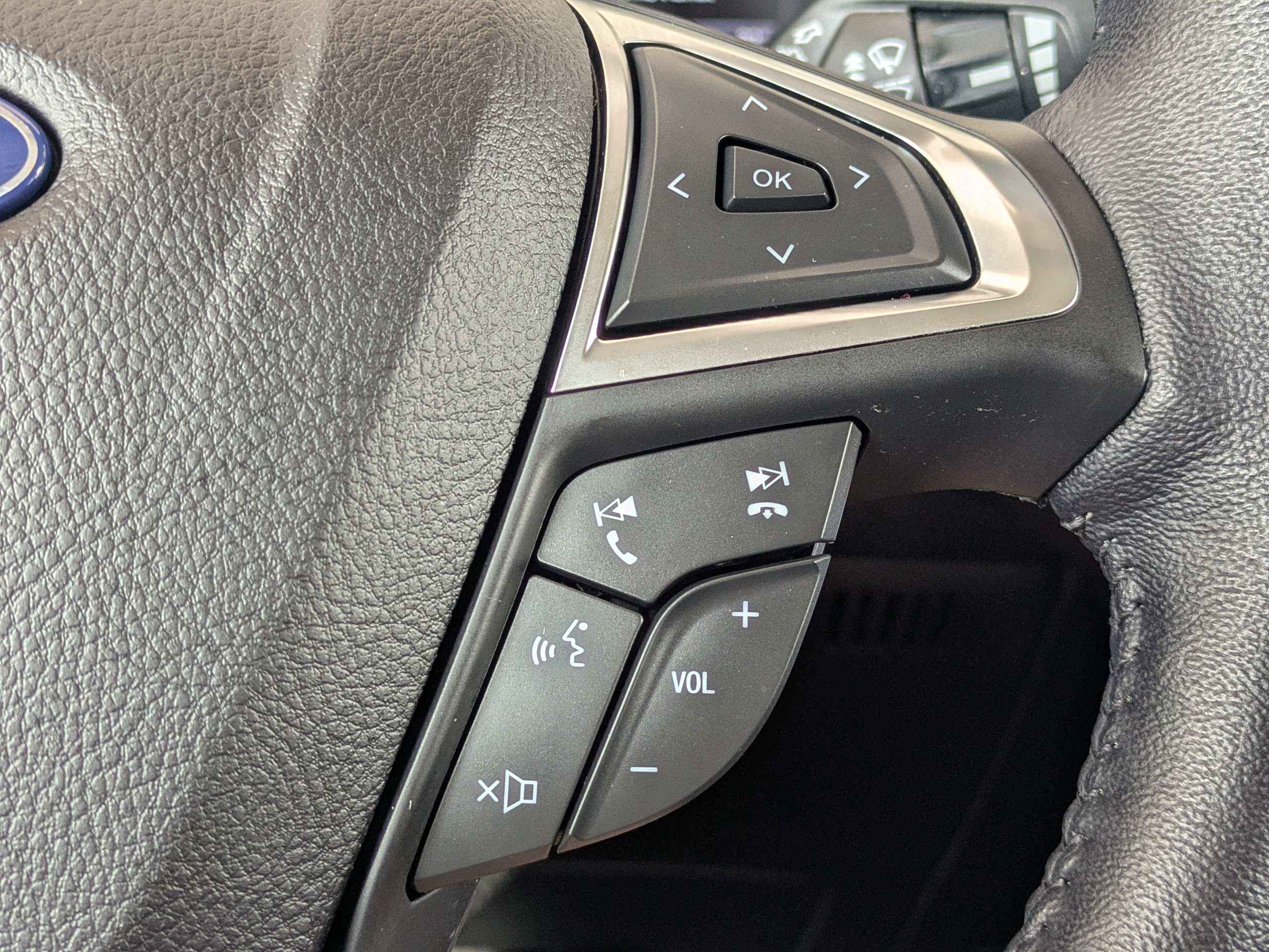 Used 2023 Ford Edge SEL w/ Convenience Package AWD/4WD image 27