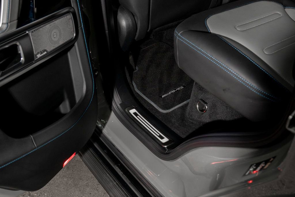 Used 2025 Mercedes-Benz G 580 w/ EQ Technology image 33