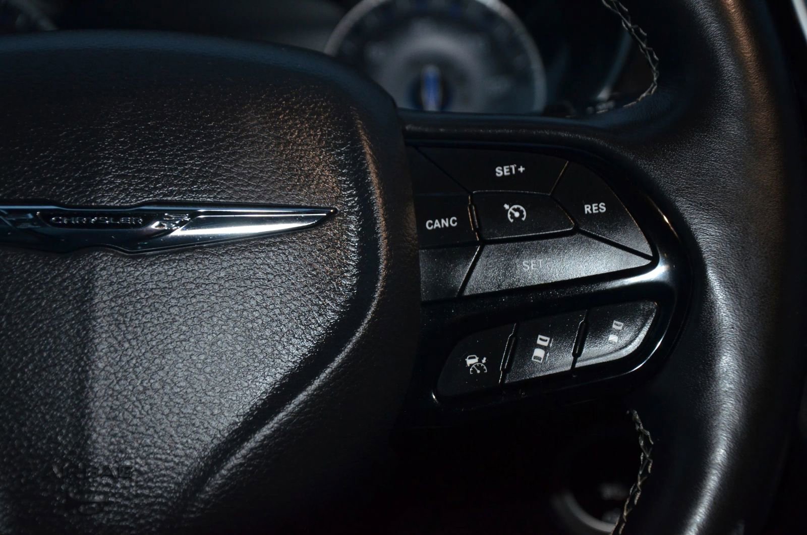 Used 2021 Chrysler Pacifica Touring w/ S Appearance Package image 21