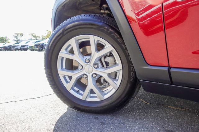 Used 2023 Jeep Grand Cherokee Limited image 10