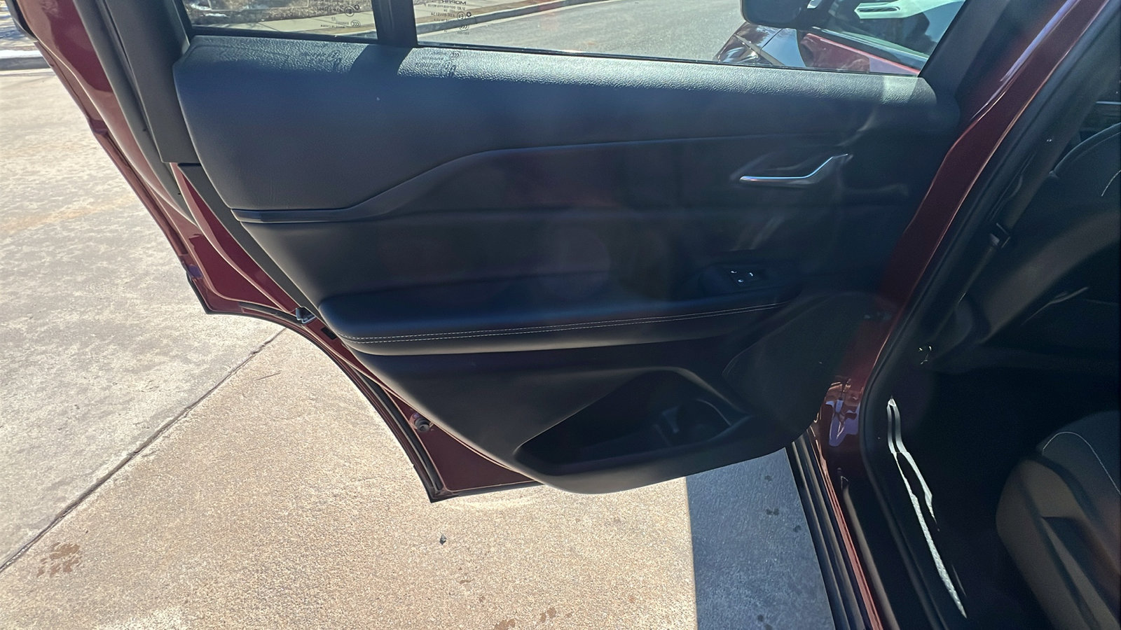 Certified 2024 Jeep Grand Cherokee L Laredo image 23