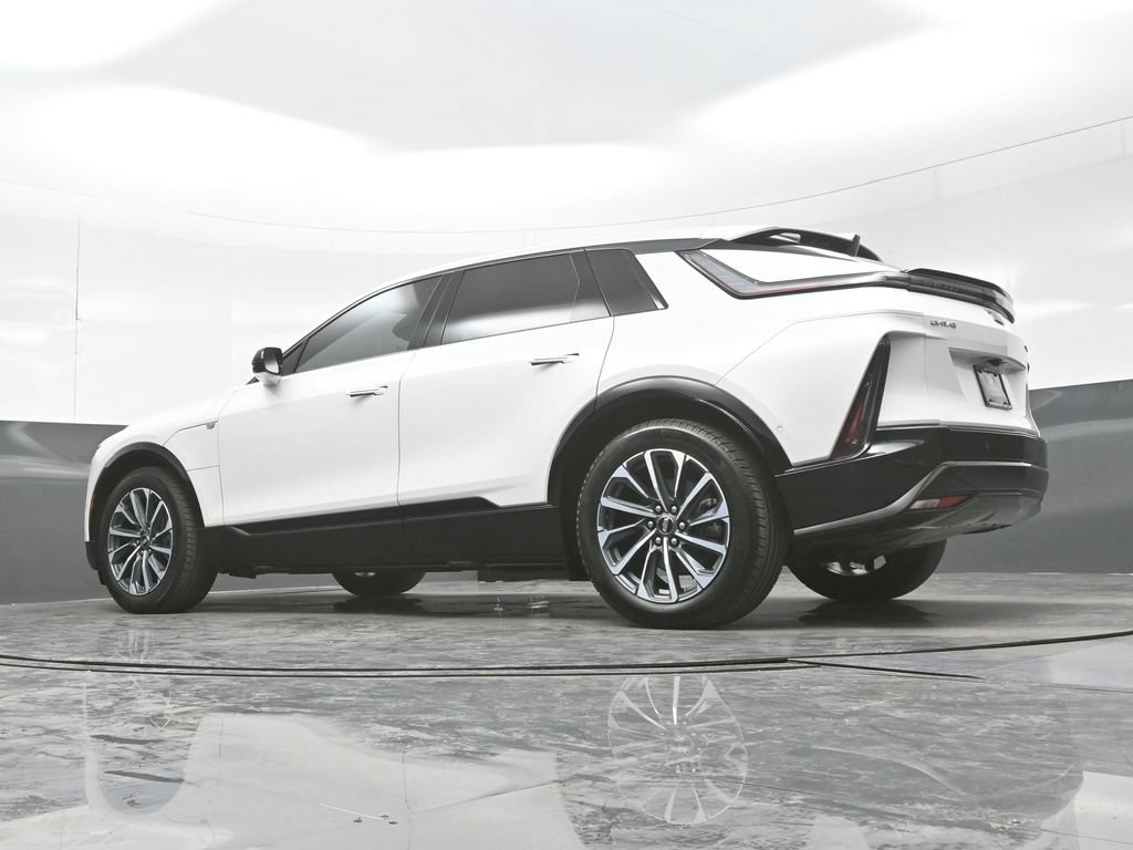 Certified 2024 Cadillac Lyriq Sport AWD/4WD image 28