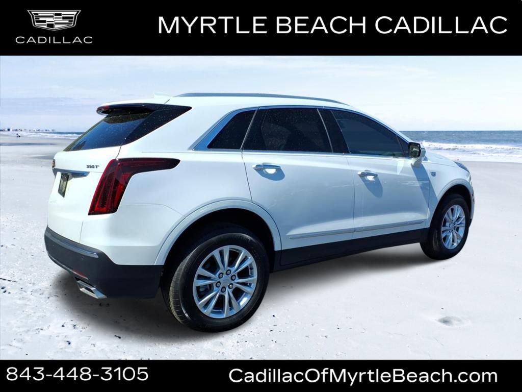 New 2026 Cadillac XT5 Luxury AWD/4WD image 3