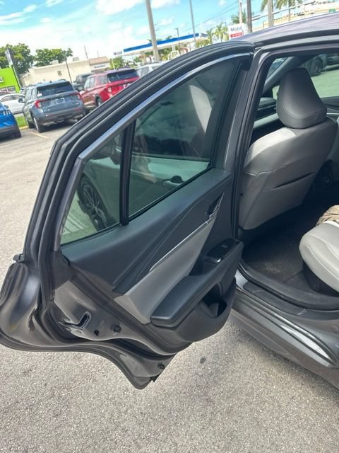 Used 2026 Toyota Camry SE FWD image 17