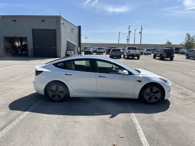 Used 2023 Tesla Model 3 Standard Range RWD image 9