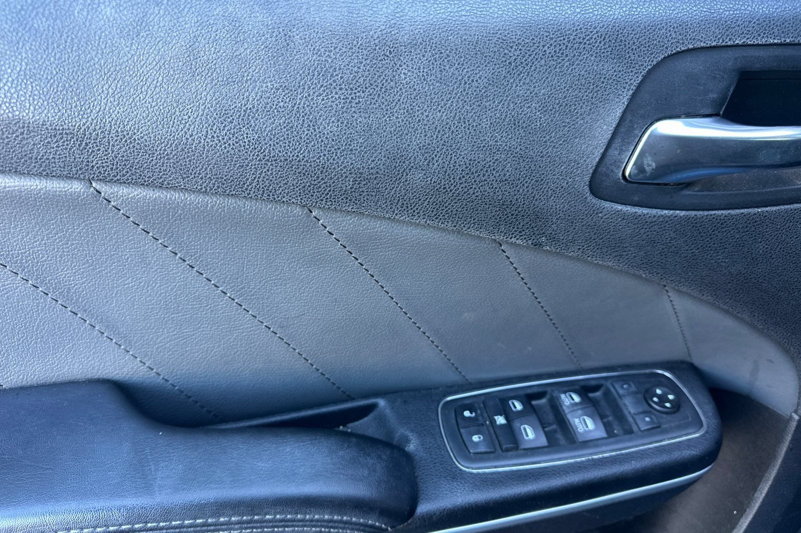 Used 2020 Dodge Charger GT RWD image 10