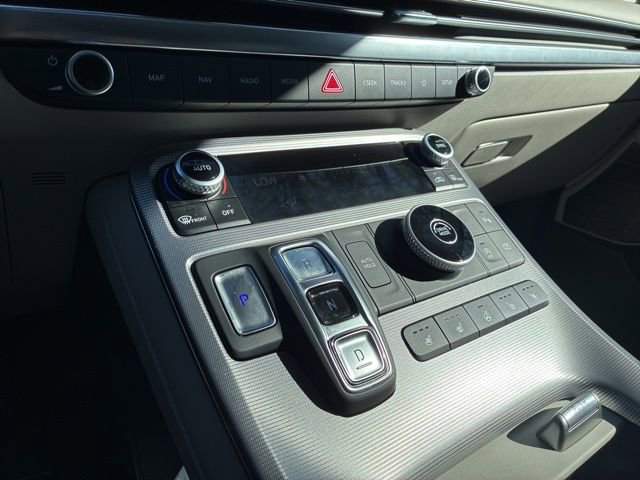 Used 2024 Hyundai Palisade Calligraphy image 32