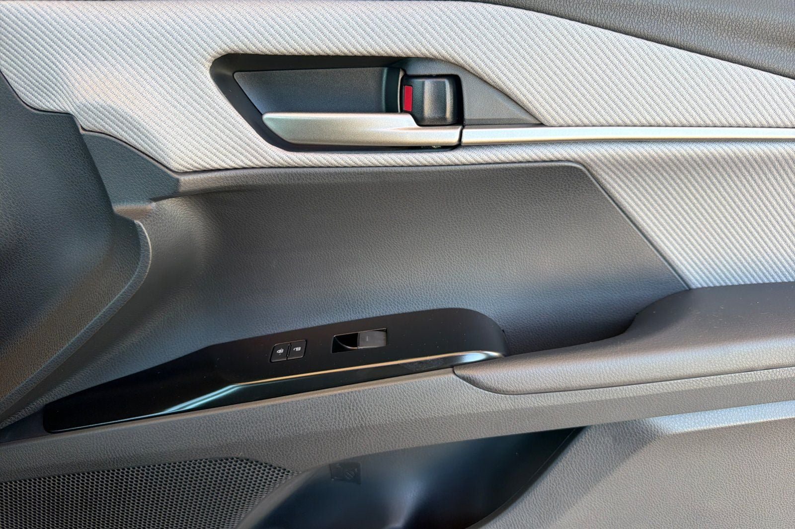New 2026 Toyota Camry SE w/ Convenience Package FWD image 20