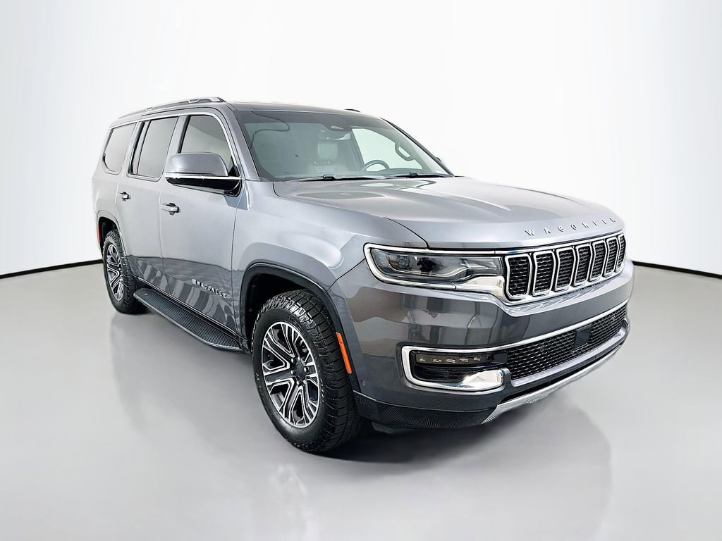 Used 2022 Jeep Wagoneer Series III AWD/4WD image 3