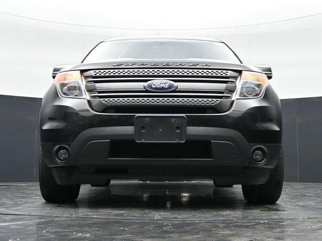 Used 2015 Ford Explorer XLT w/ Equipment Group 202A AWD/4WD image 35