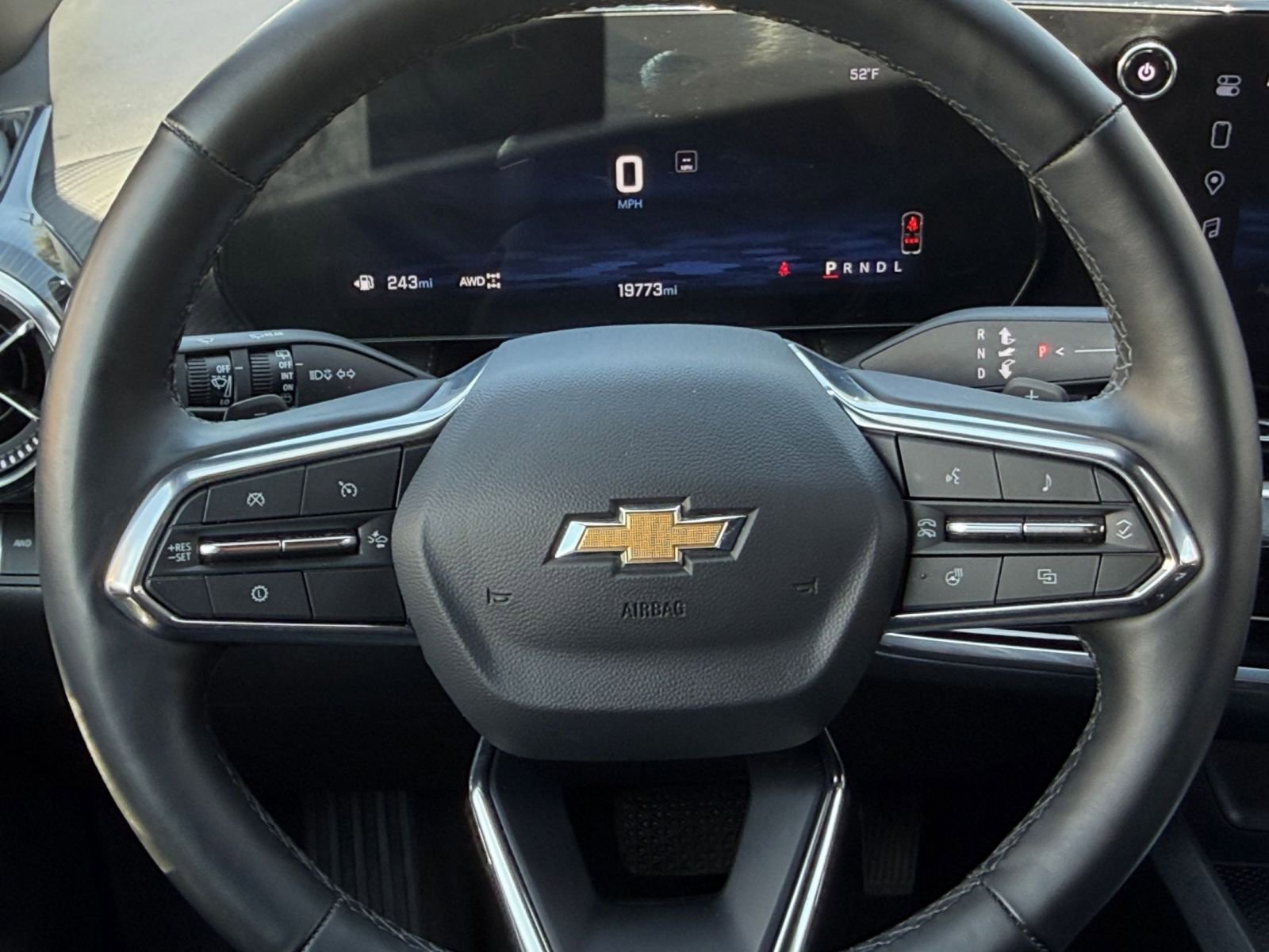 Used 2025 Chevrolet Equinox LT AWD/4WD image 27