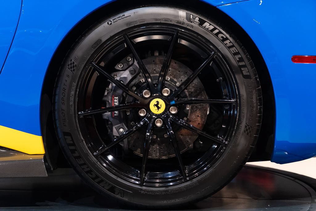 Certified 2017 Ferrari F12tdf RWD image 16