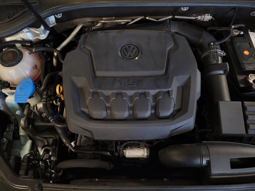 Used 2019 Volkswagen Passat 2.0T Wolfsburg w/ Wheels & Sunroof Package FWD image 30