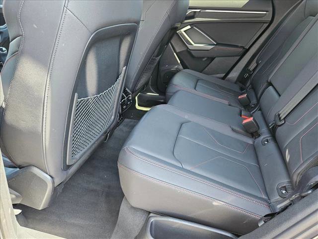 Certified 2025 Audi Q3 2.0T Premium Plus w/ Premium Plus Package AWD/4WD image 19