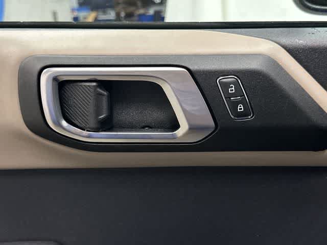 Used 2024 Ford Bronco Wildtrak AWD/4WD image 20
