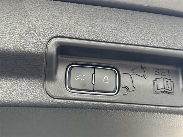 New 2026 Ford Explorer Active w/ Active Comfort Package image 14