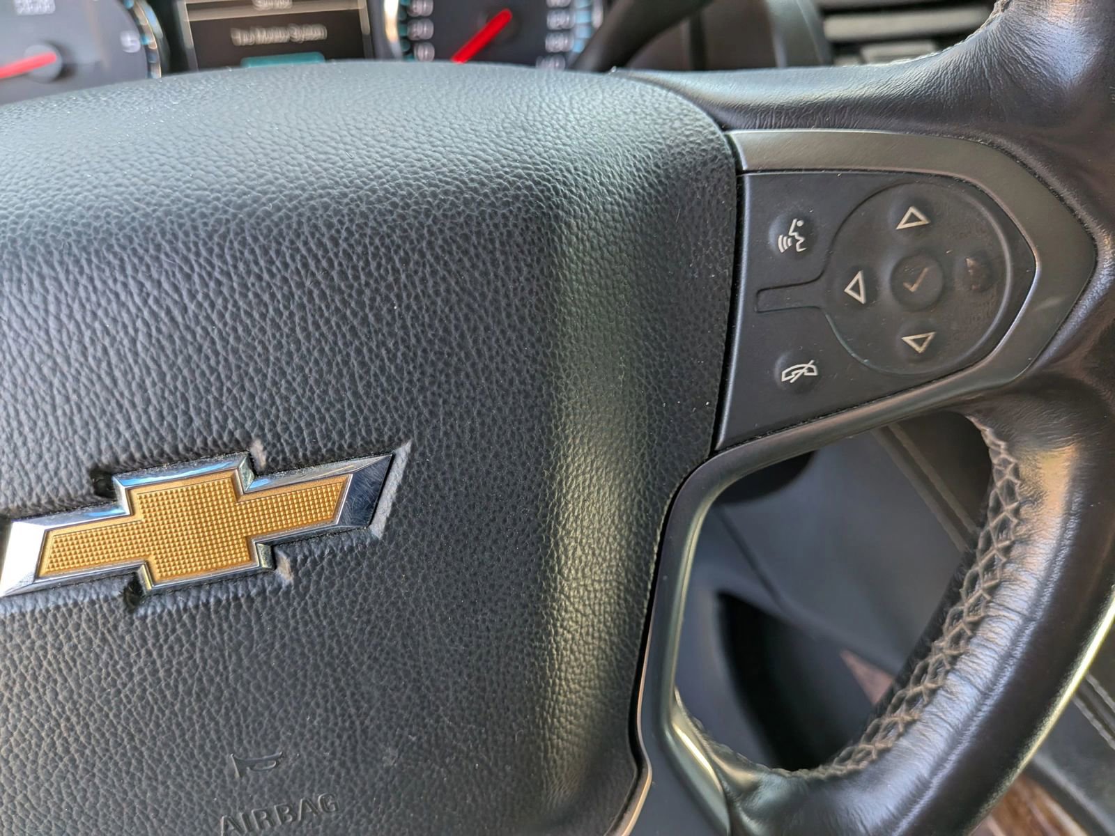 Used 2020 Chevrolet Suburban Premier image 53