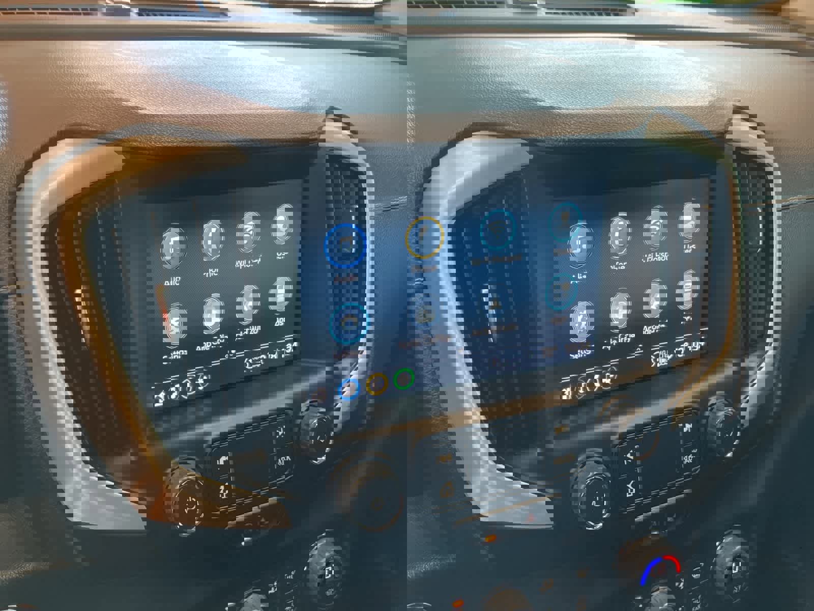 Used 2022 GMC Terrain SLT image 20