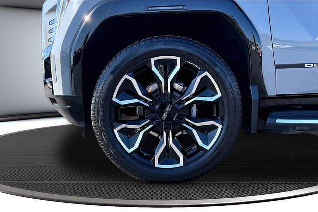 Used 2025 GMC Sierra EV Denali image 34
