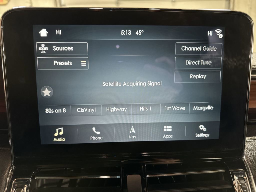 Used 2018 Lincoln Navigator Premiere image 12